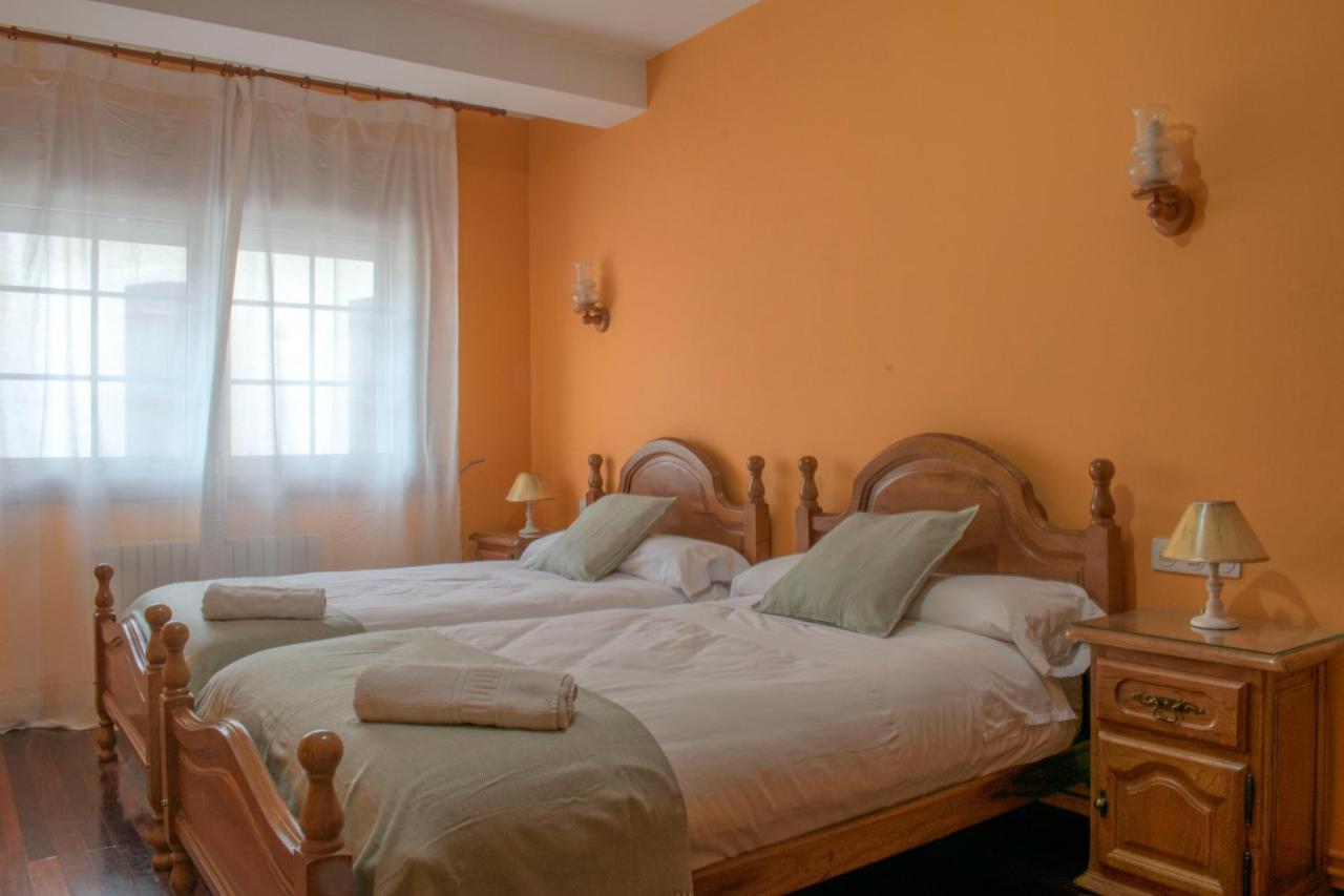 Hostal Galicia Monforte De Lemos Zewnętrze zdjęcie