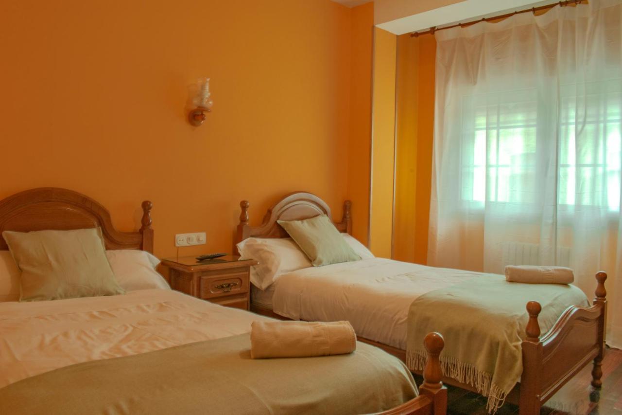 Hostal Galicia Monforte De Lemos Zewnętrze zdjęcie